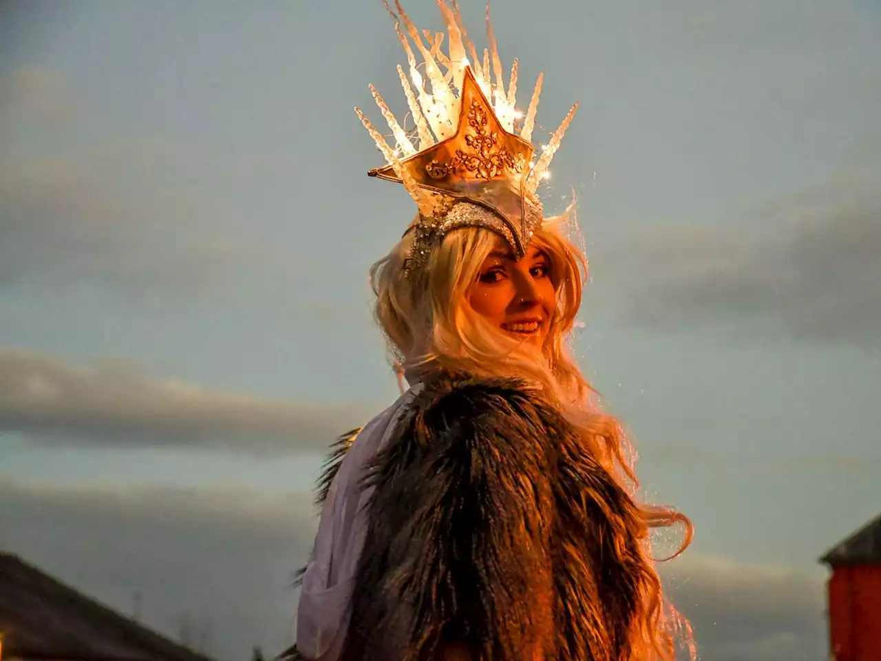 Oswestry festival comes to a spectacular finale with lanterns and drums