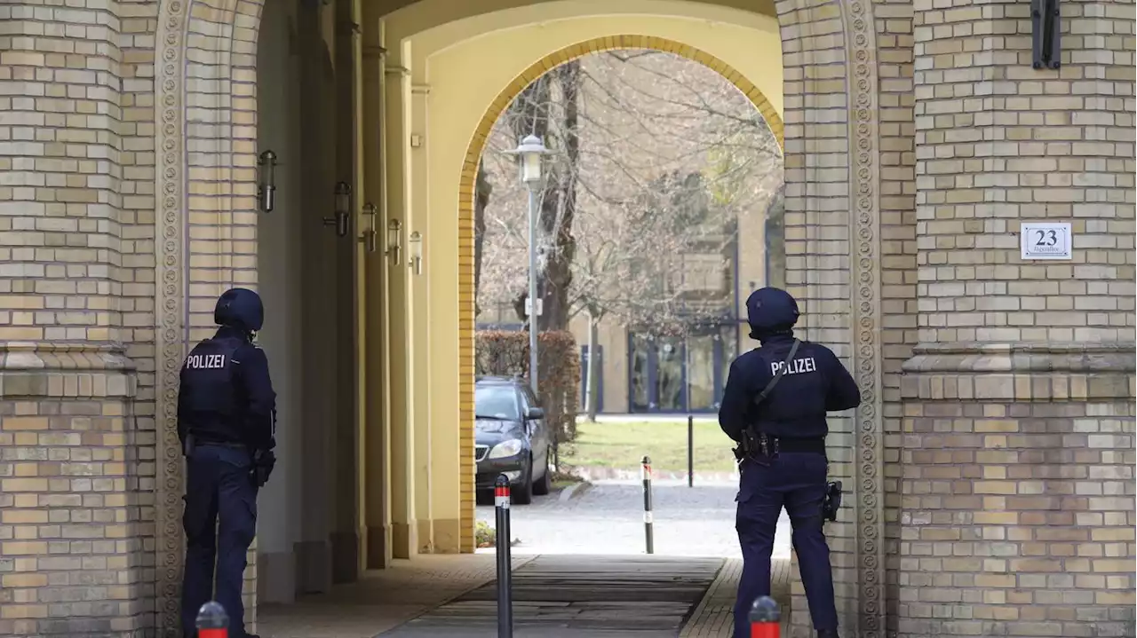 Amokalarm im Oberstufenzentrum: Großeinsatz mit SEK in Potsdam