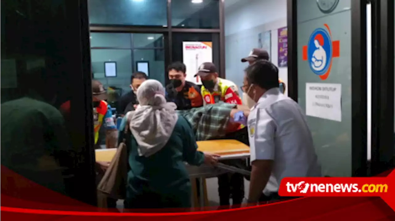 Seorang Penumpang Kereta Api Melahirkan di Stasiun Tugu Yogyakarta