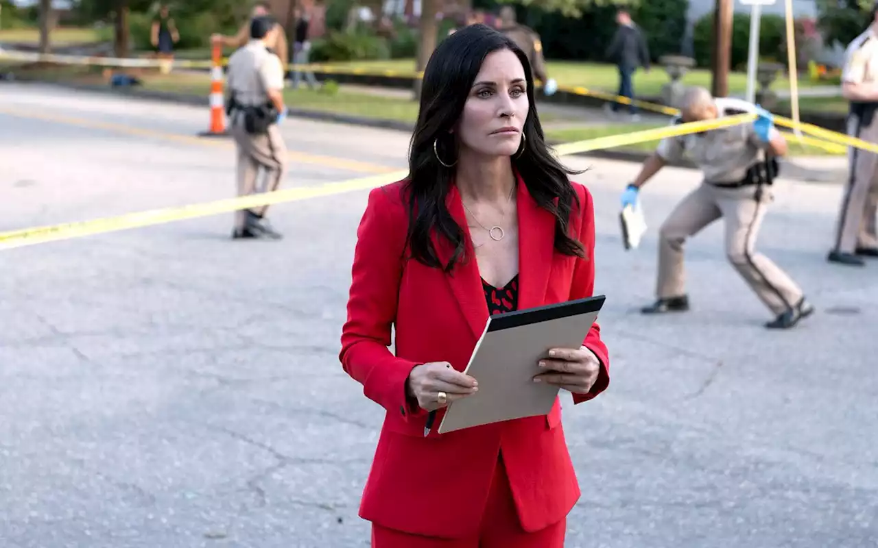 Courteney Cox Teases Her 'Really Good' Ghostface Scene in 'Scream 6': Details