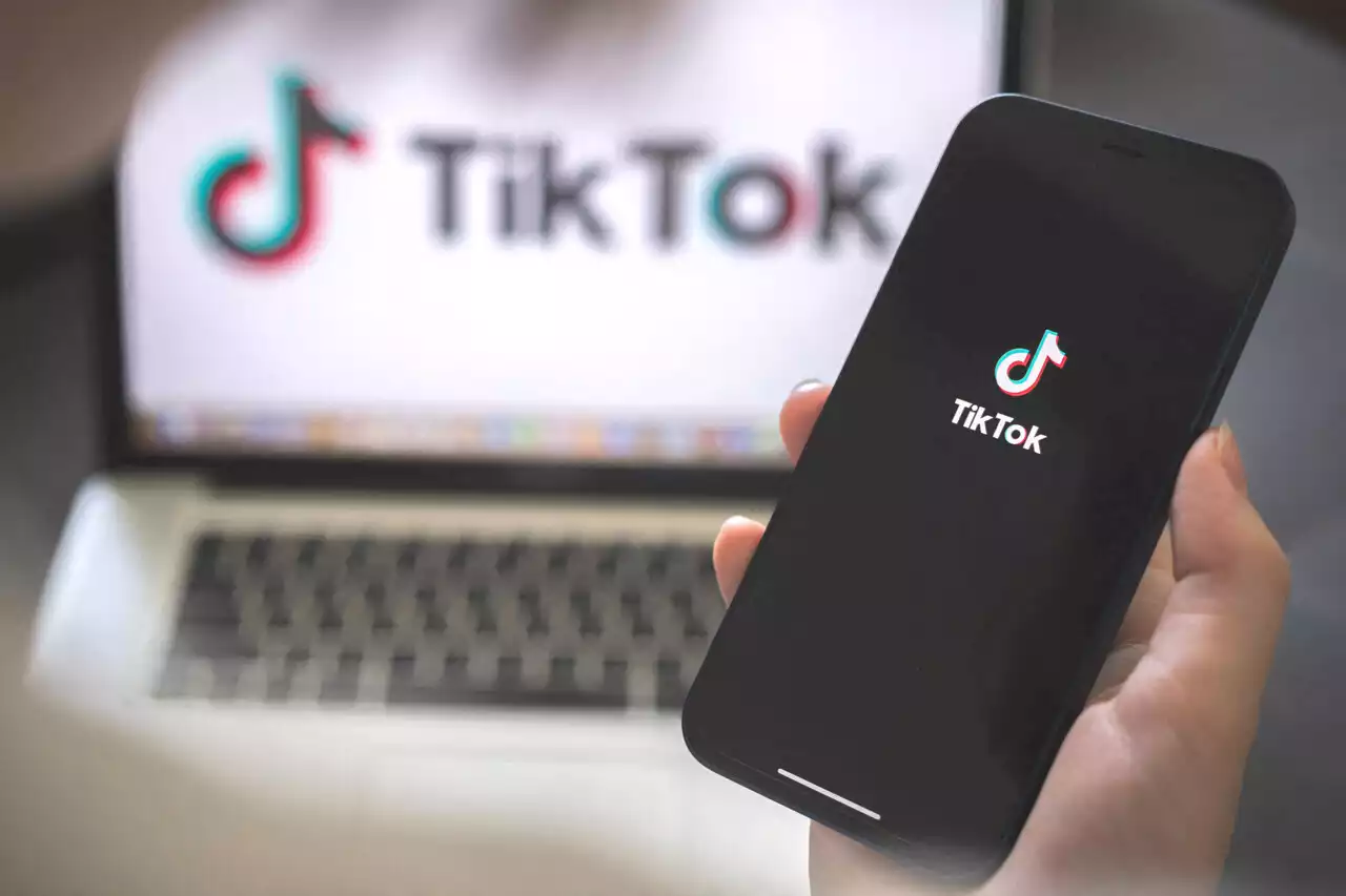 TikTok : pourquoi ce réseau social inquiète autant