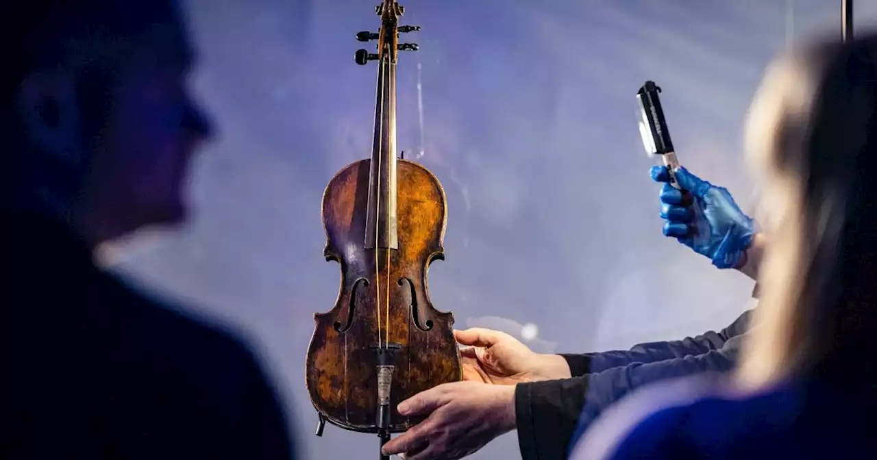 Opening date and new artefacts for refurbished Titanic Belfast