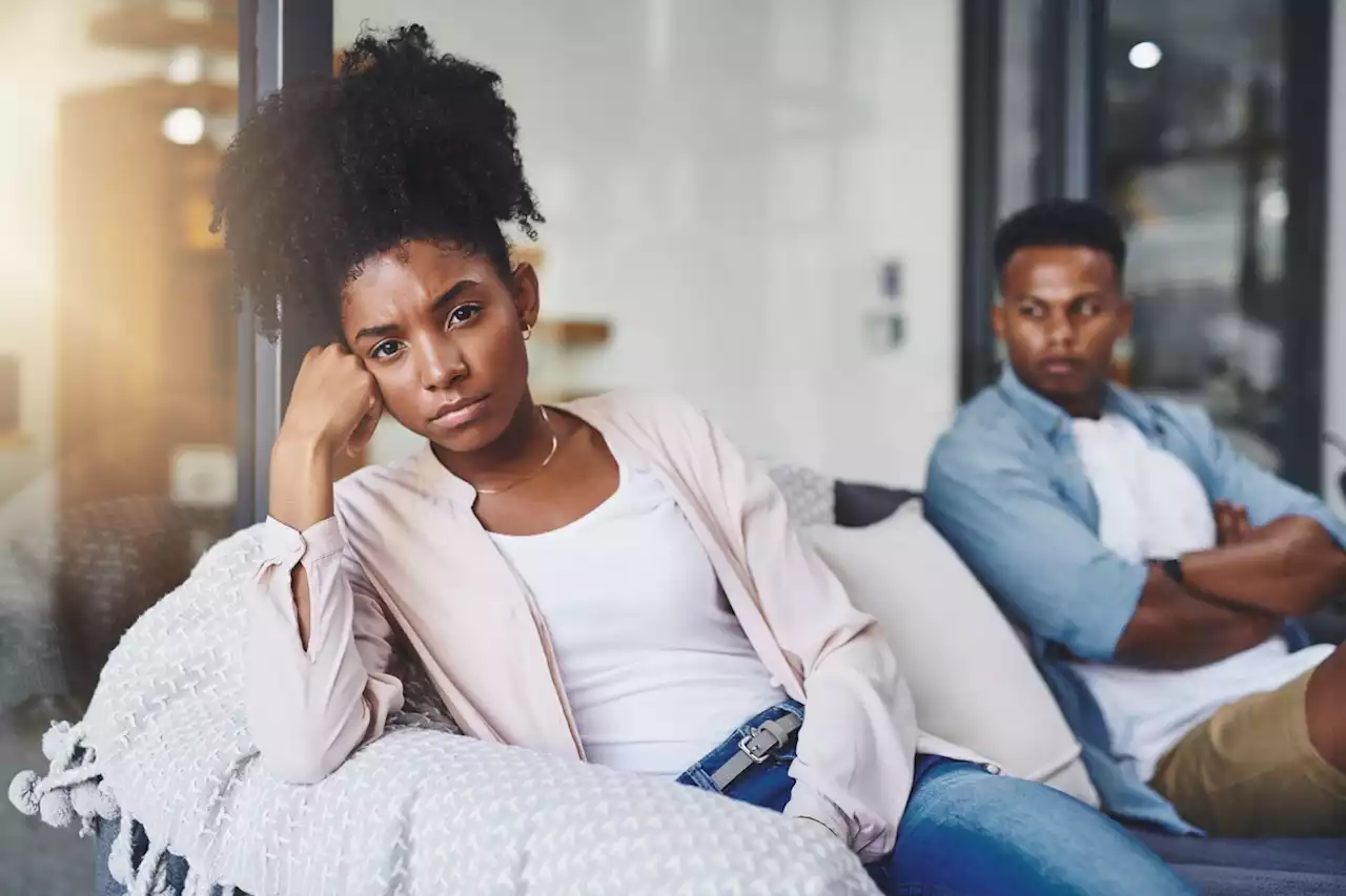 5 Things You Should Never Let Slide In a Relationship, According to Therapists