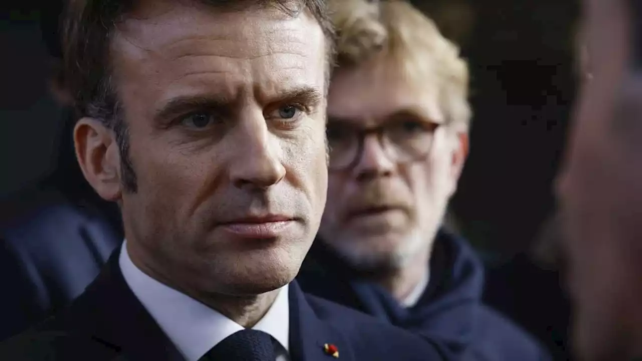 Le militant écologiste plaqué au sol par la sécurité d'Emmanuel Macron porte plainte