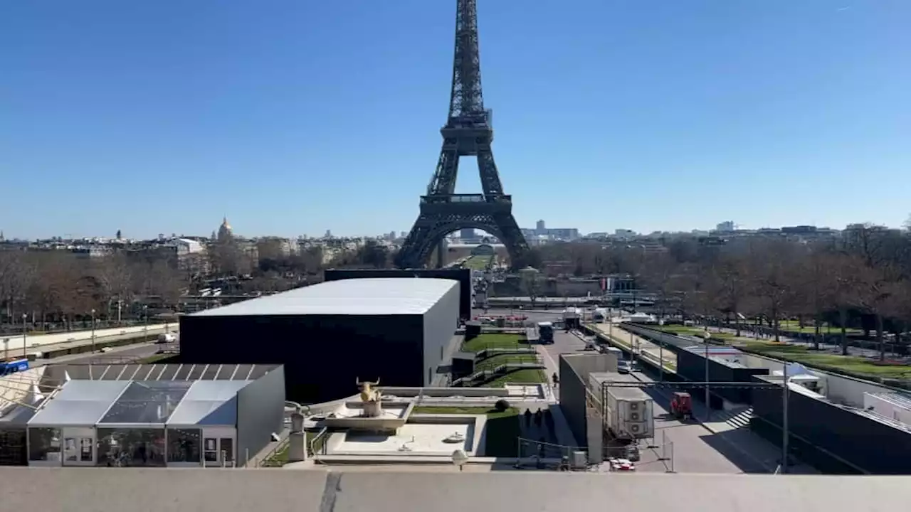 Paris Fashion Week: les associations de défense du patrimoine vent debout contre la privatisation du Trocadéro