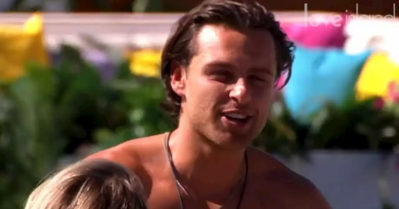 Love Island fans back Casey as he confronts Will and Tom for 'snakey' behaviour