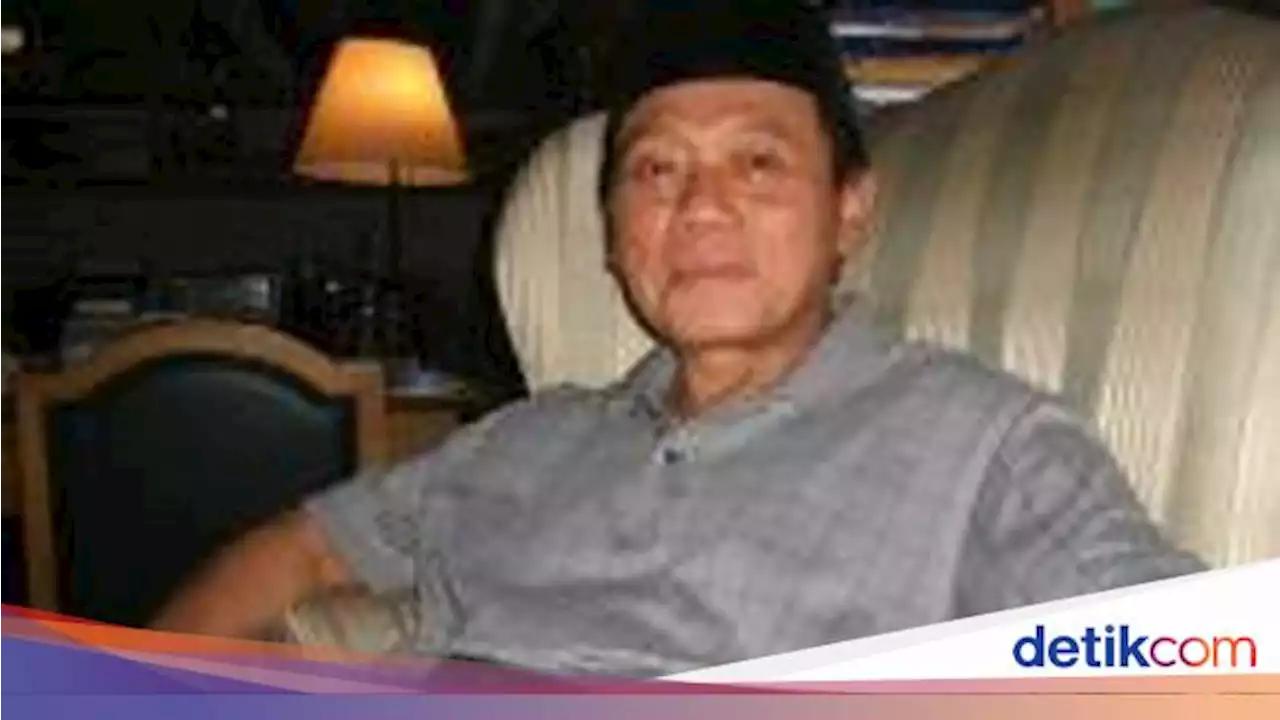 Diisukan Punya Dua Isteri, Harmoko Empat Kali Jadi Menteri