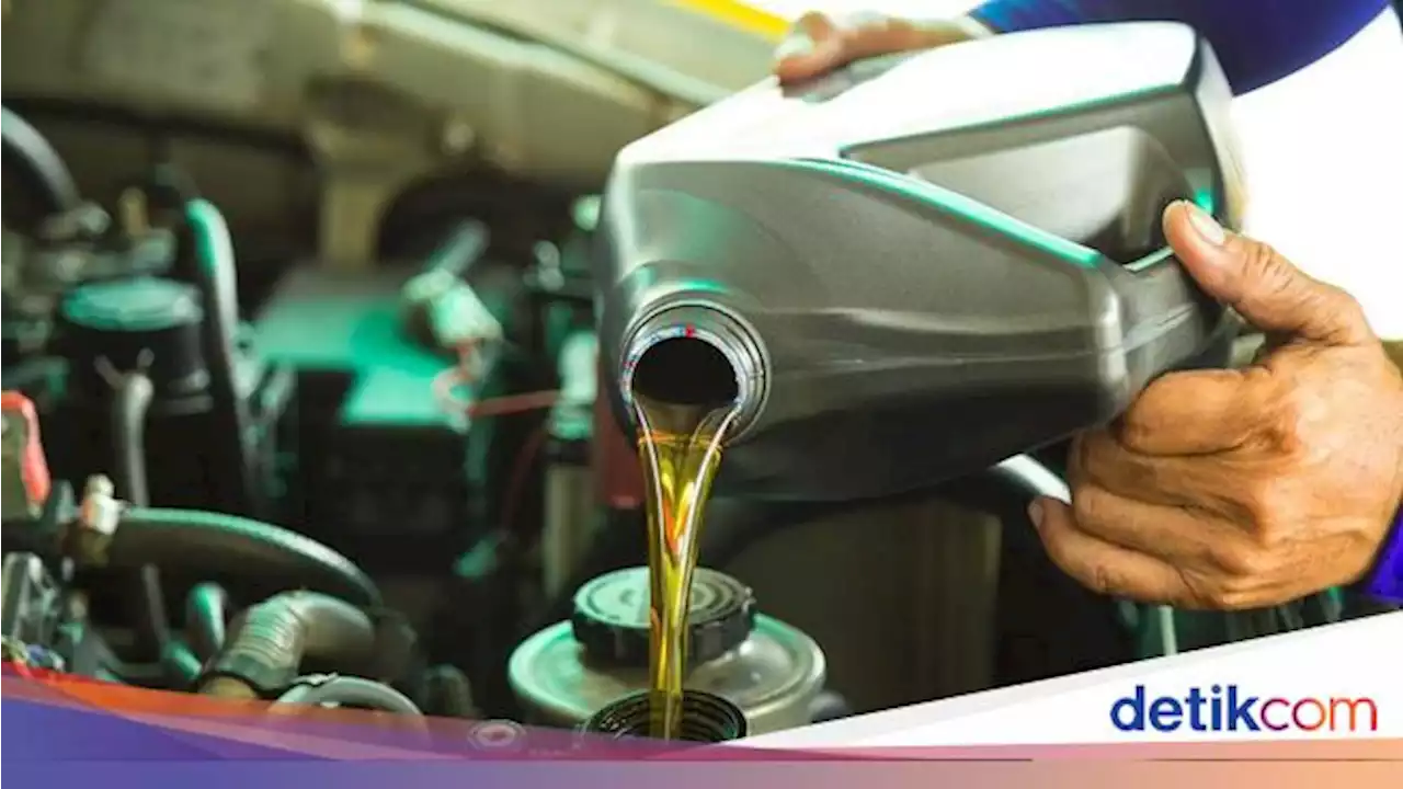 Jangan Sampai Ketipu, Begini Cara Mengetahui Oli Mobil Palsu