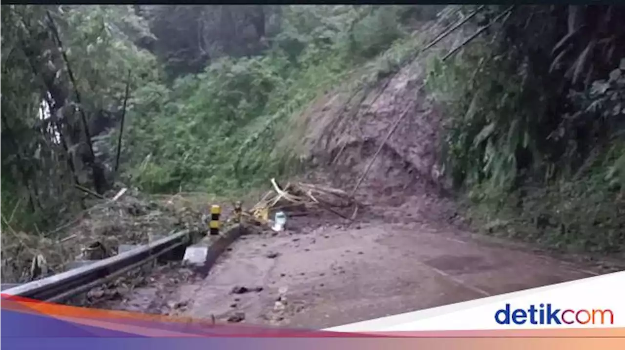 Tertimbun Material Longsor, Akses Malang-Kediri-Blitar Tertutup