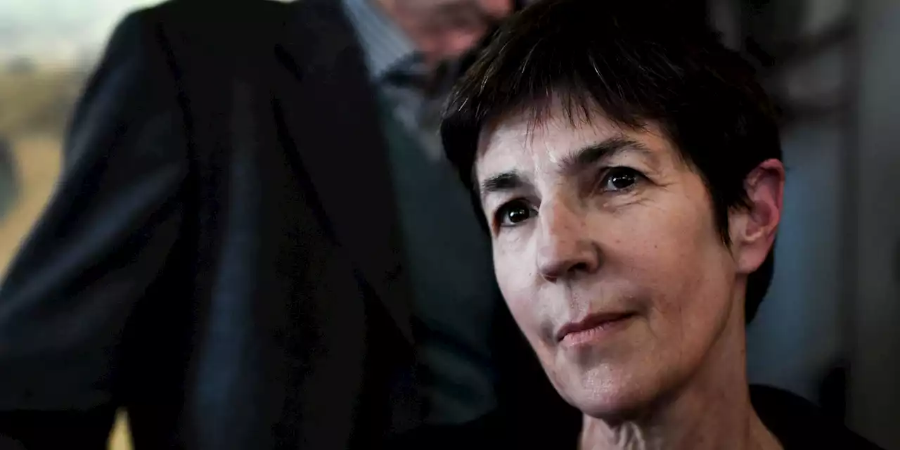 Qui est Christine Angot, écrivaine élue membre de l'Académie Goncourt ce mardi ?