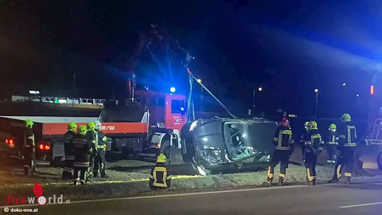 Nö: Pkw-Überschlag auf der B 19 bei Leobersdorf