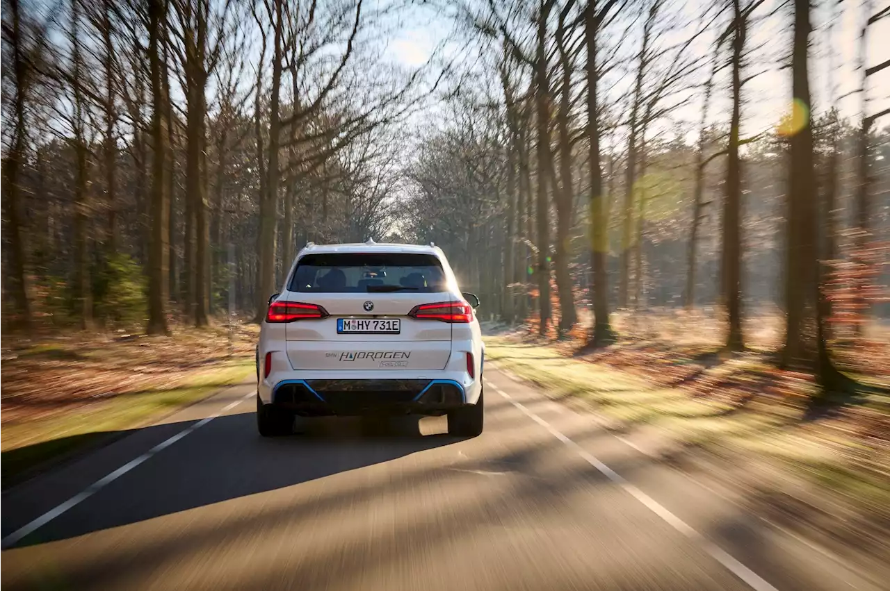 BMW ne croit pas au 100 % électrique et lance son SUV à hydrogène