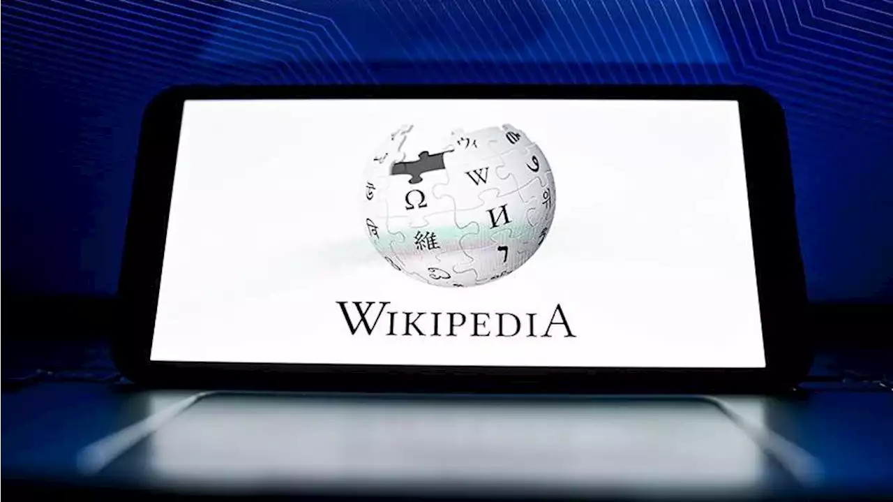 Суд оштрафовал владельца Wikipedia за отказ удалить статьи о воинских частях РФ