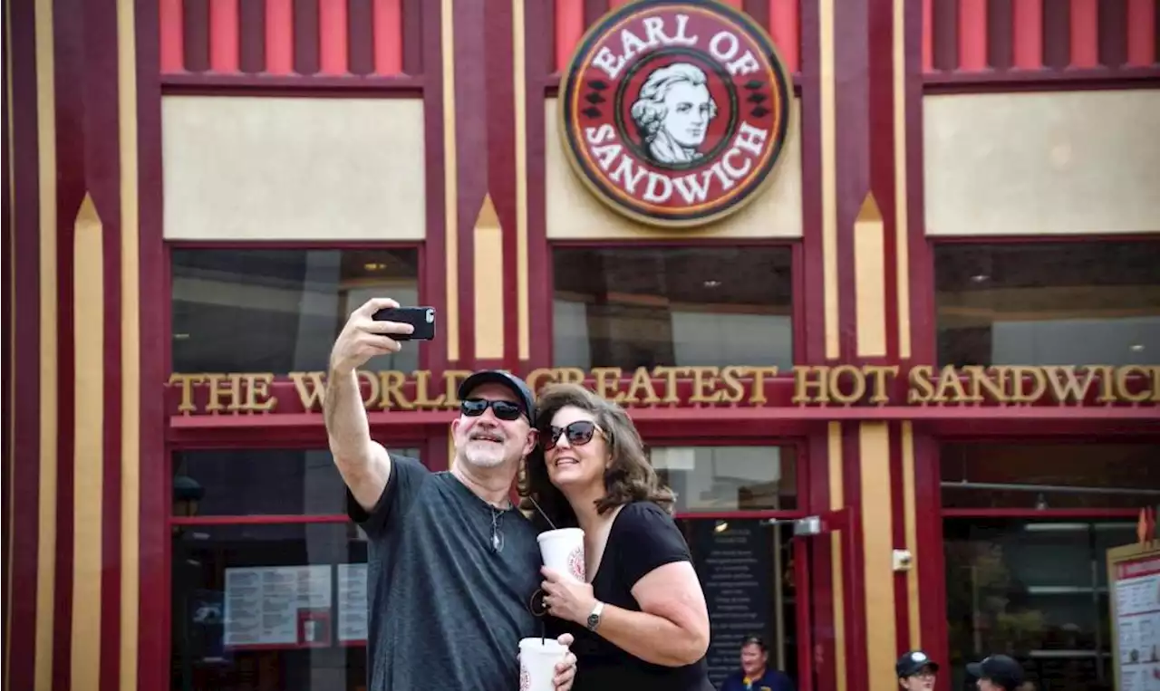 Earl of Sandwich opens full-service restaurant in Downtown Disney next to pop-up shop