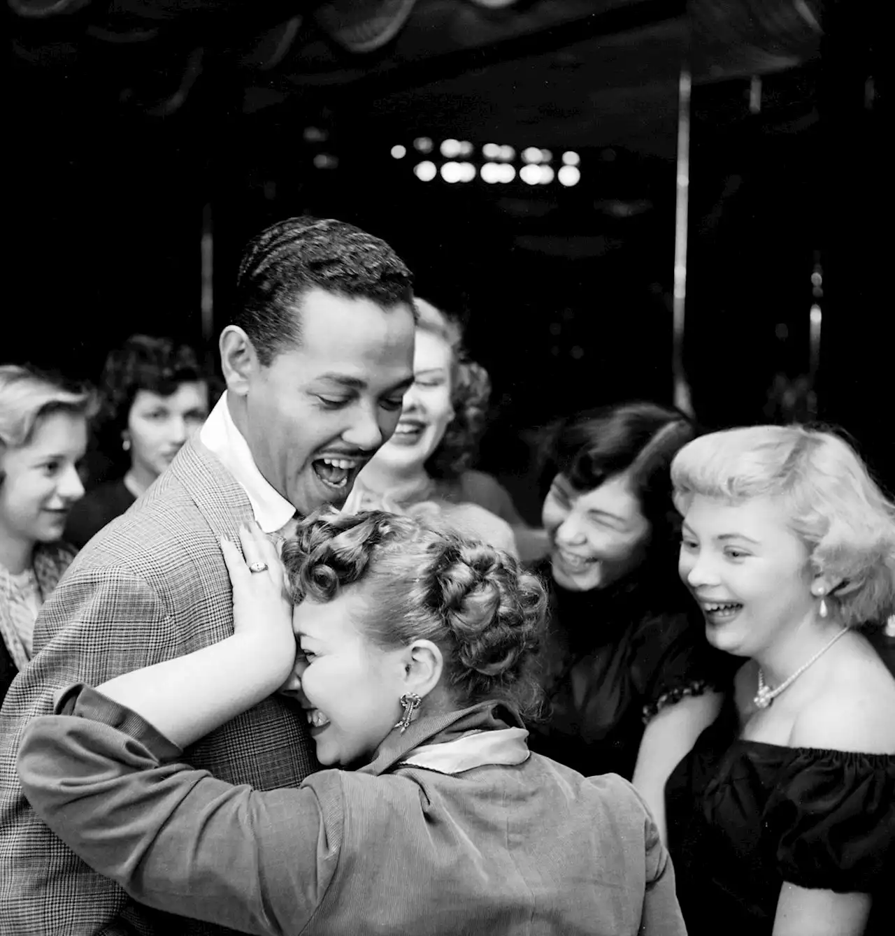 Adoring Billy Eckstine: Portrait of a Jazz Legend and His Fans