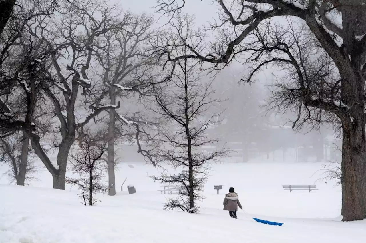 Southern California’s mountain towns remain buried under snow with more on the way