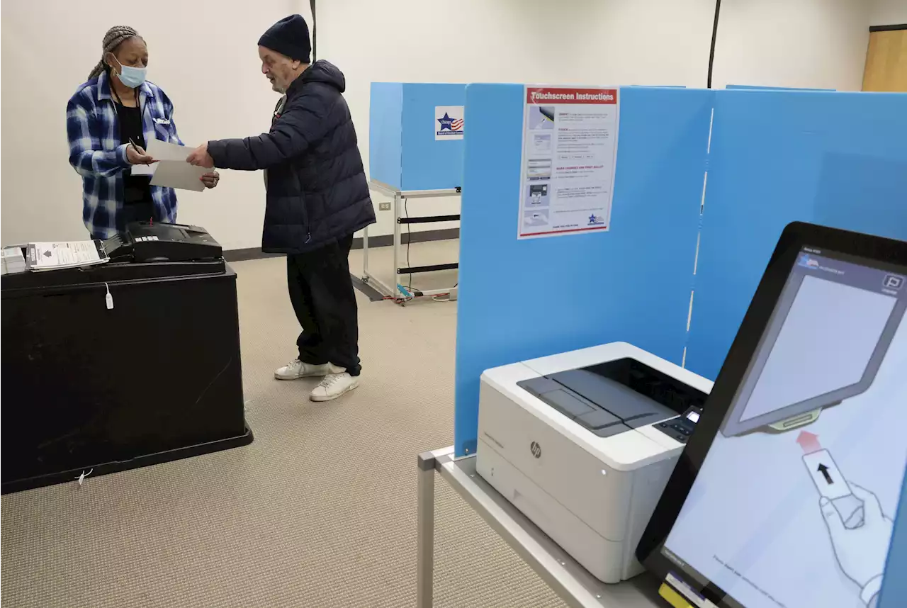 Candidates, Latest Polls and More: What to Know Before You Vote This Election Day in Chicago