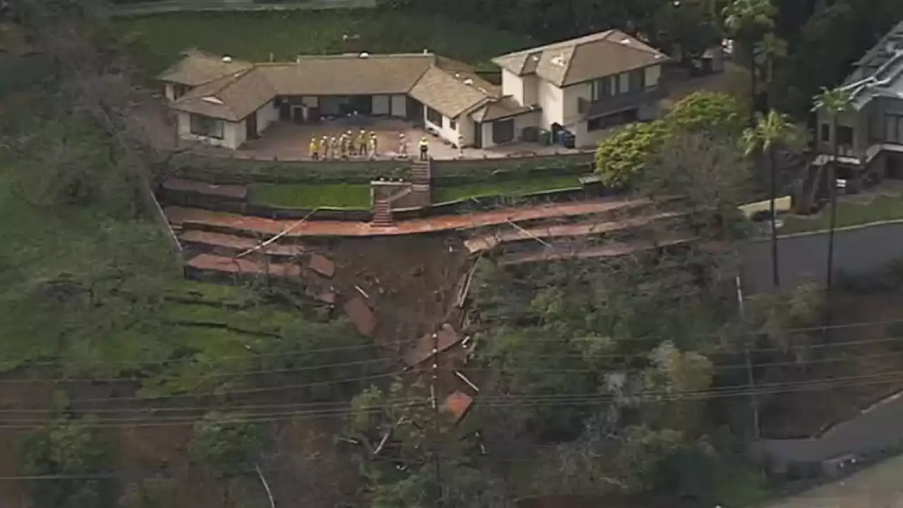 Homes Evacuated in Beverly Crest Area Due to Mud, Debris Flow