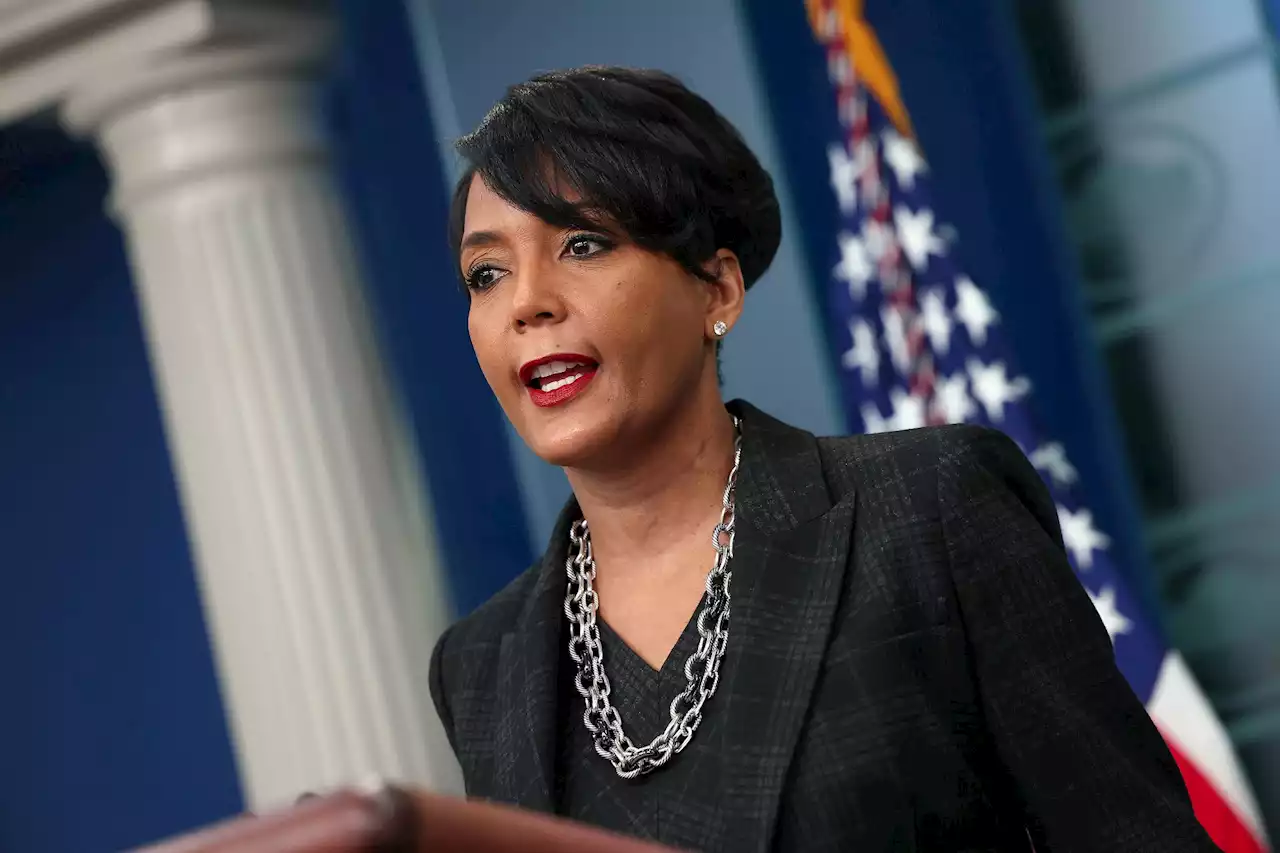 Keisha Lance Bottoms announces departure from White House role