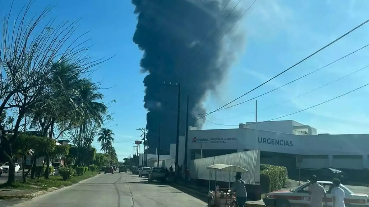 Pemex confirma tres muertos tras incendio en Refinería de Minatitlán