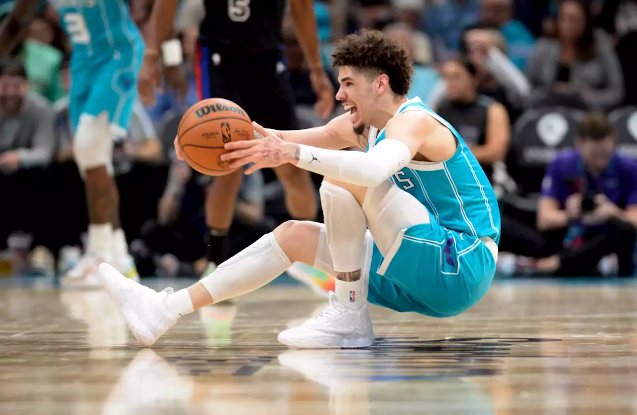 Hornets win 5th straight, but again lose LaMelo Ball to non-contact fracture