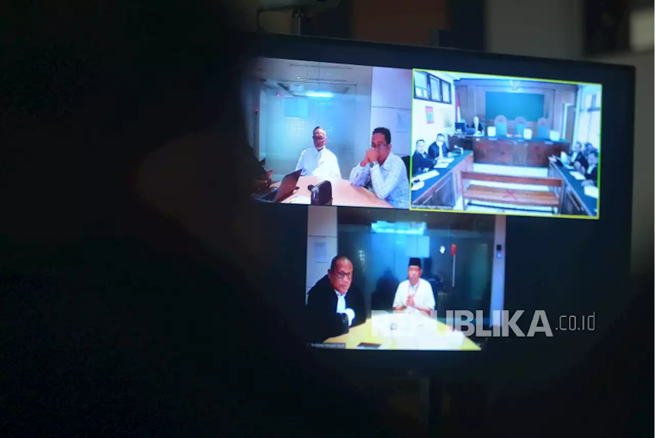 Haryadi Suyuti Jalani Sidang Vonis Kasus Suap IMB |Republika Online