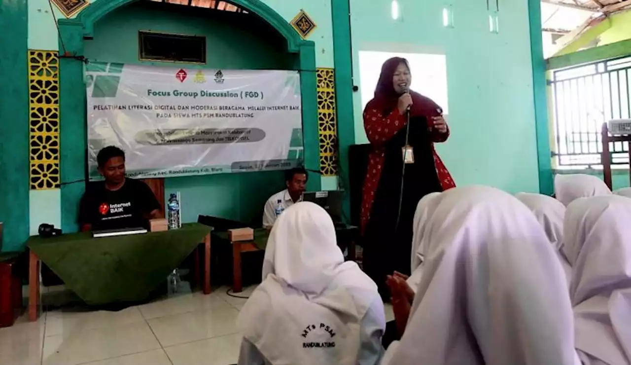 Kolaborasi UIN Walisongo - Telkomsel Perkuat Literasi Digital Siswa Madrasah |Republika Online