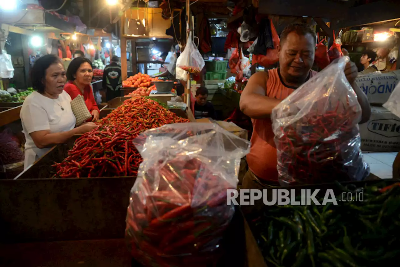 Penjualan Cabai Dimusim Hujan |Republika Online