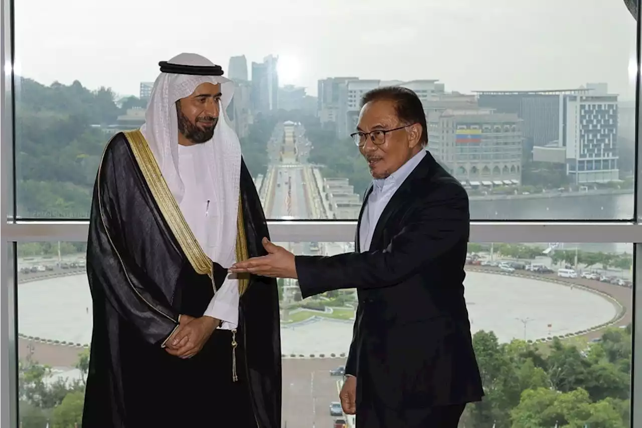 Saudi Minister for Hajj and Umrah pays courtesy call on PM in Perdana Putra