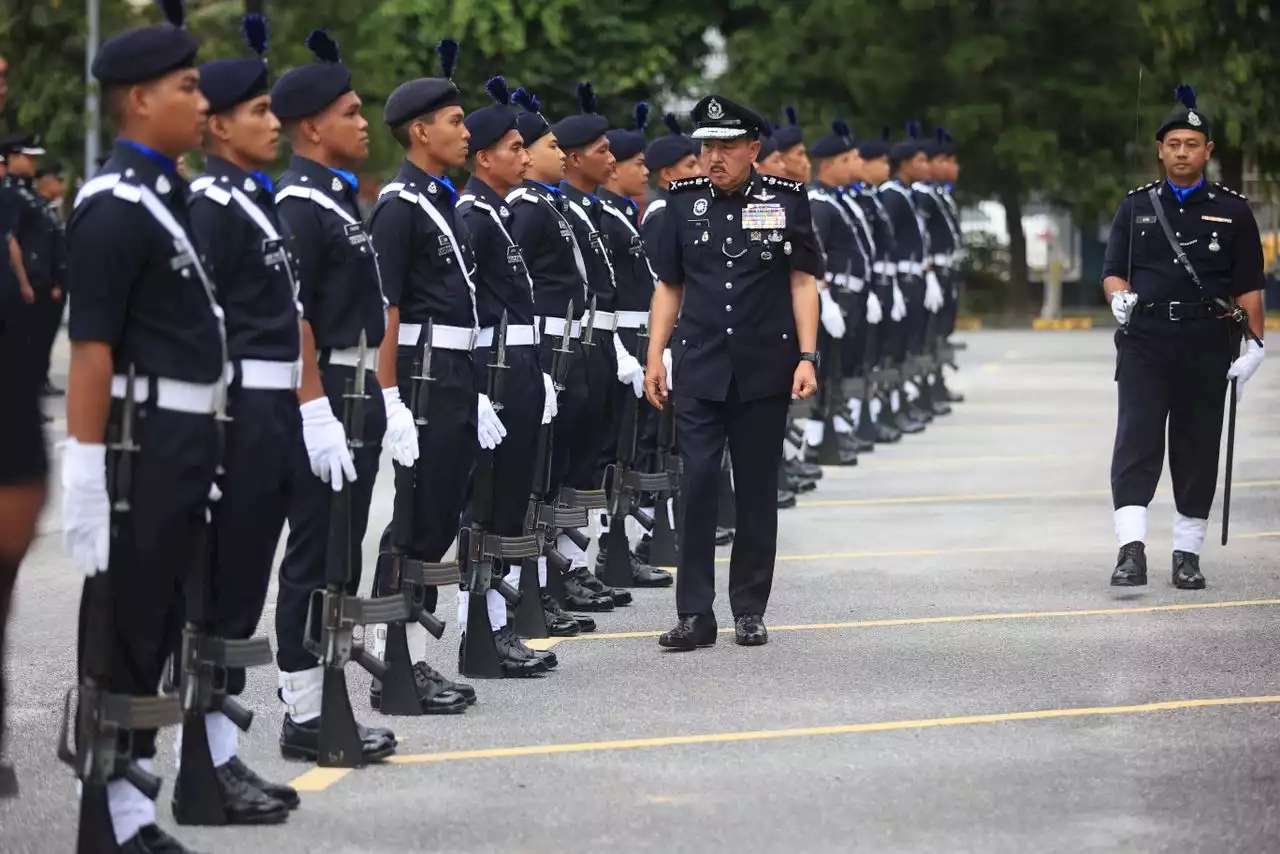 Lelaki lari tinggalkan 500 kg daun ketum di buru polis