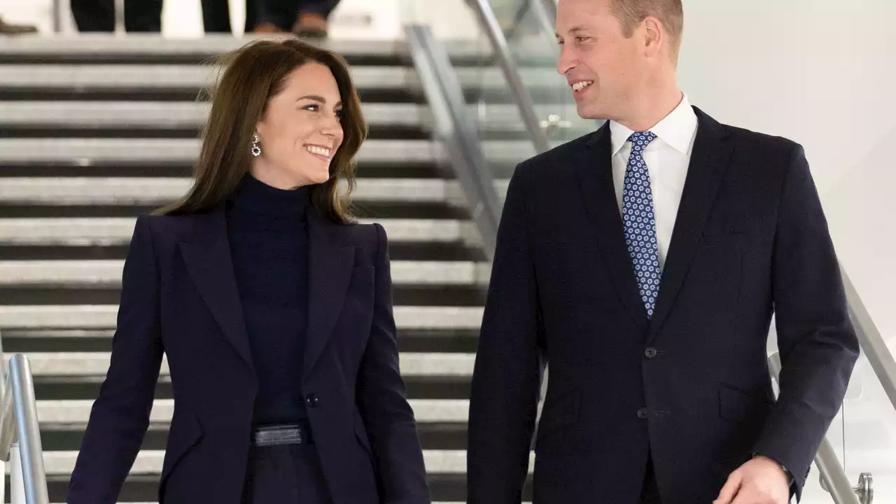 Calling Kate Middleton! The Court Shoe Is Cool Again