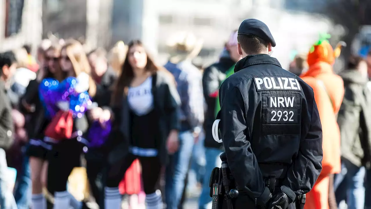 Kriminalität im Kölner Karneval gestiegen - über Vor-Corona-Niveau