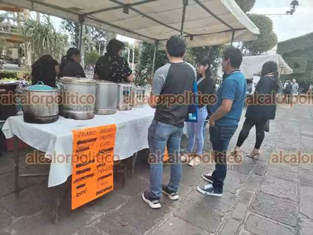 Con los de hoja de 'cosamalo', Huatusco celebró su propia Feria del Tamal