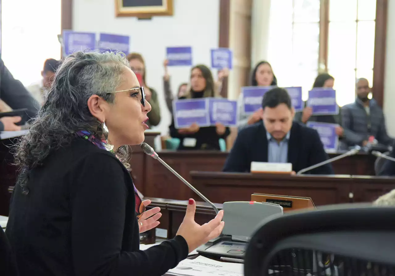 Sin firmar permanece la resolución para poner a andar investigaciones de acoso en el Congreso