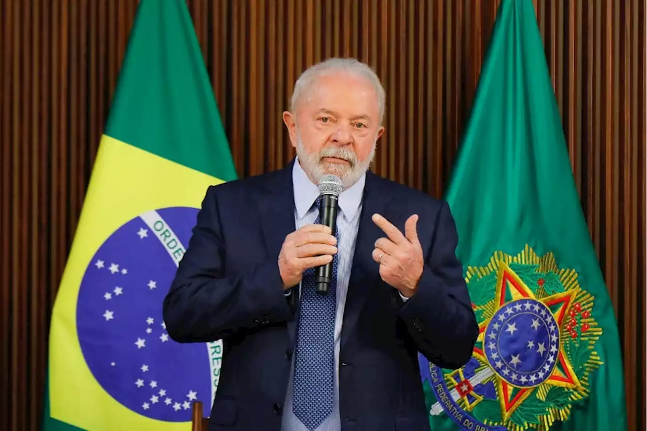 Lula não descarta concorrer em 2026 e condiciona decisão a saúde e 'situação delicada'