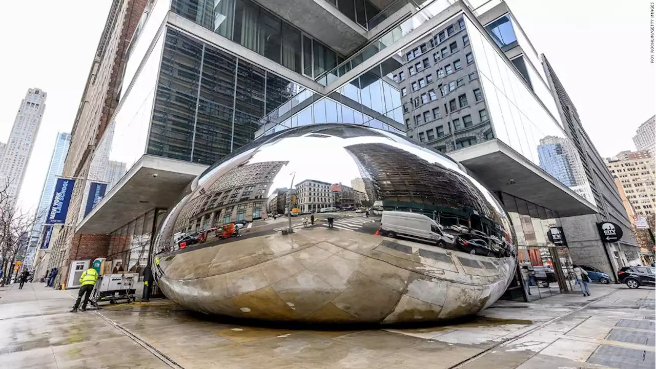 New York's long-awaited 'bean' sculpture unveiled