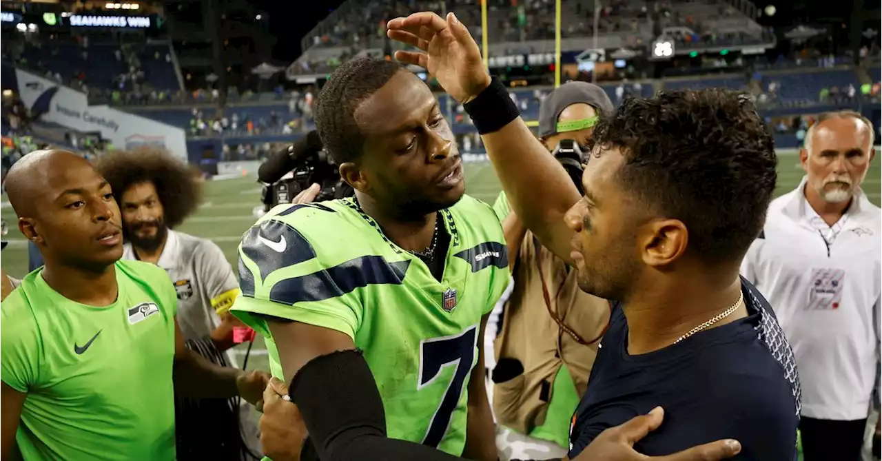 Geno Smith adds more hardware to the trophy case