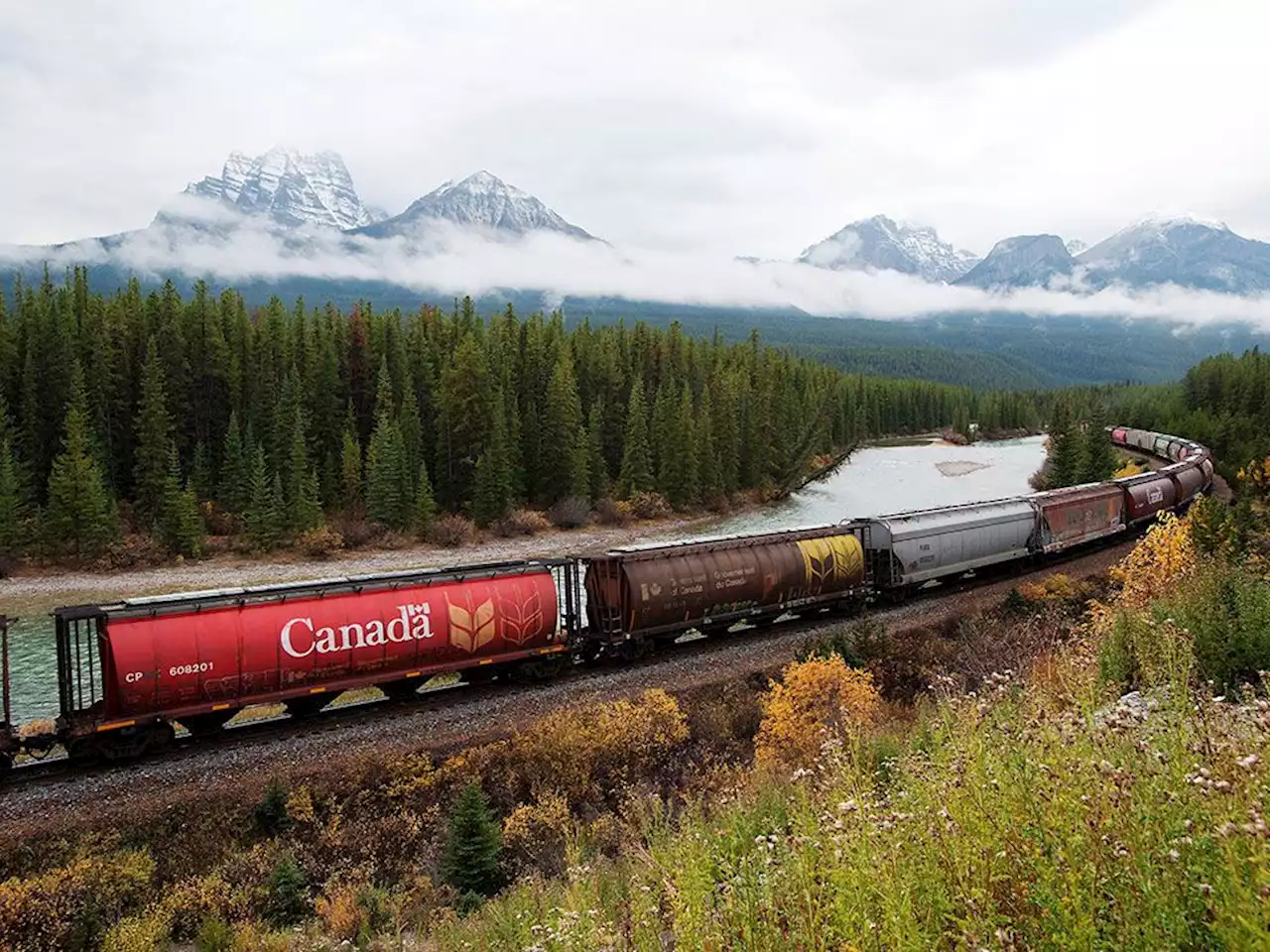 Canada's railways defy critics by pulling off one of the biggest grain hauls on record