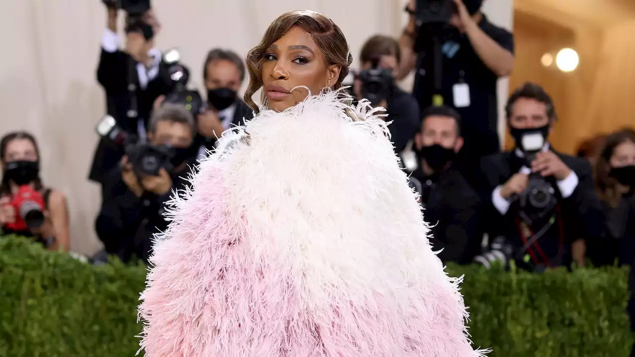 Serena Williams let her daughter Olympia try on her 2021 Met Gala look