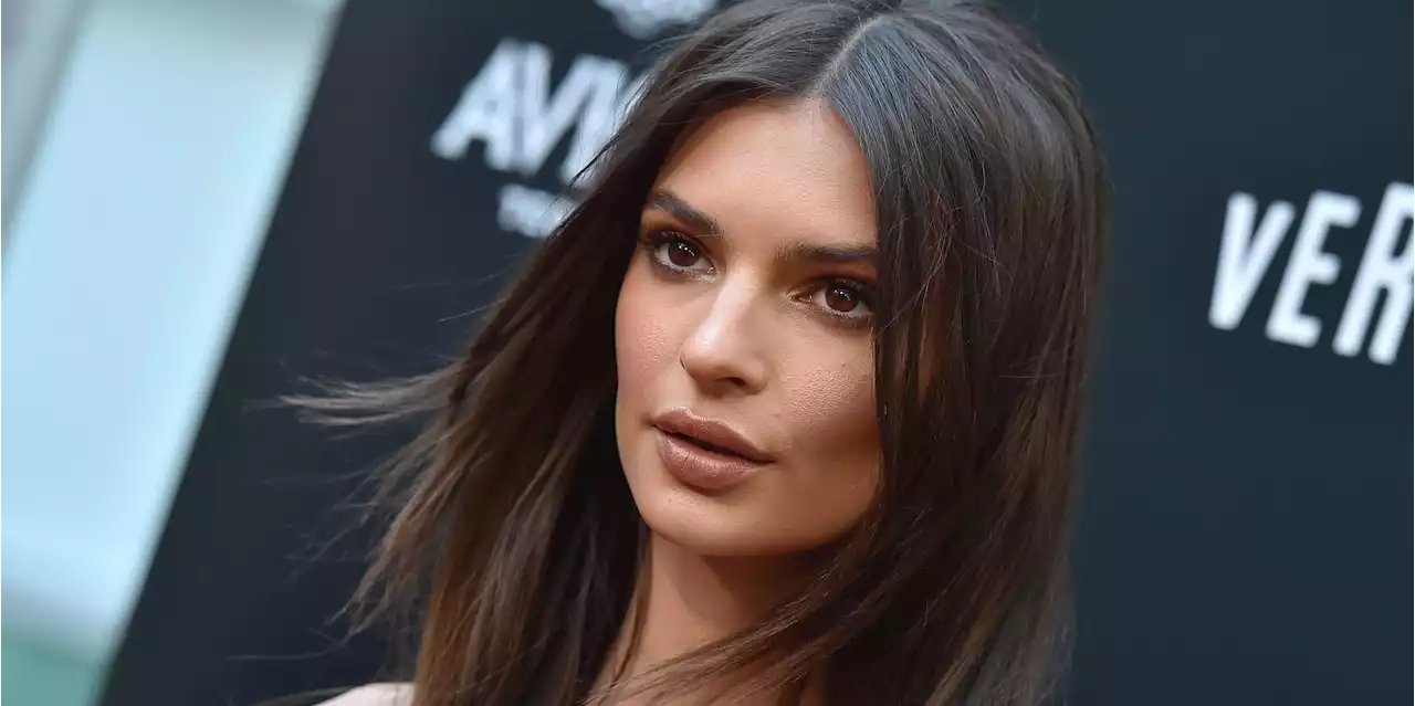 Emily Ratajkowski Ditched Her Long Hair and Debuted a Brand-New Bob