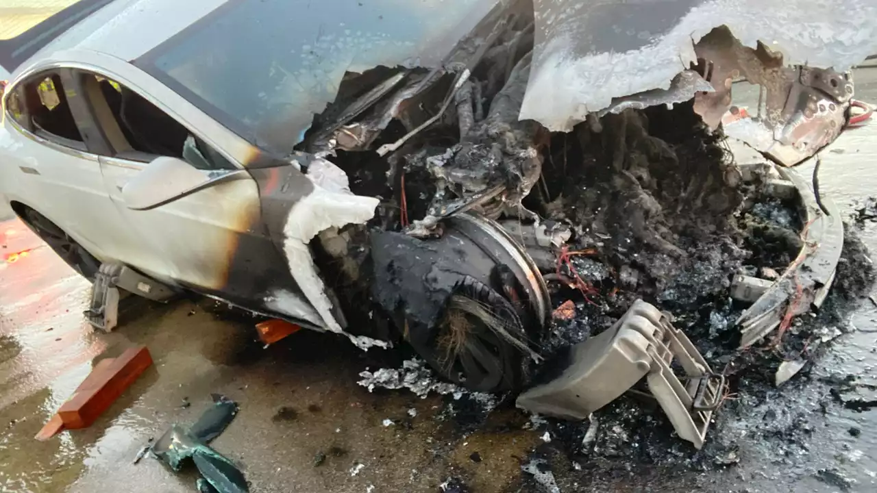 'We could have died:' Siblings describe Tesla spontaneously combusting in Sacramento