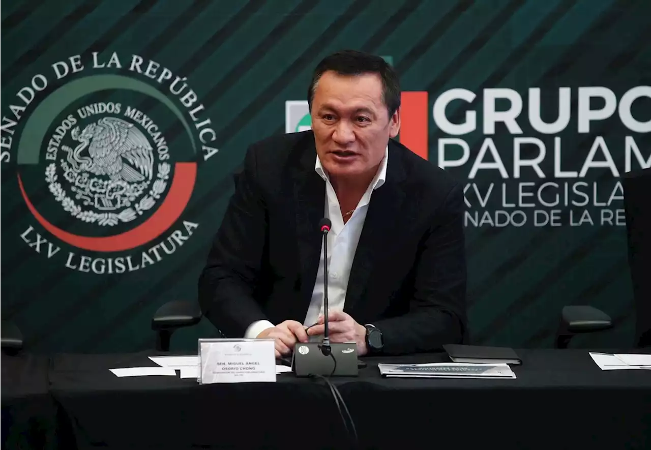 Osorio Chong solicita reunión a dirigente del PRI