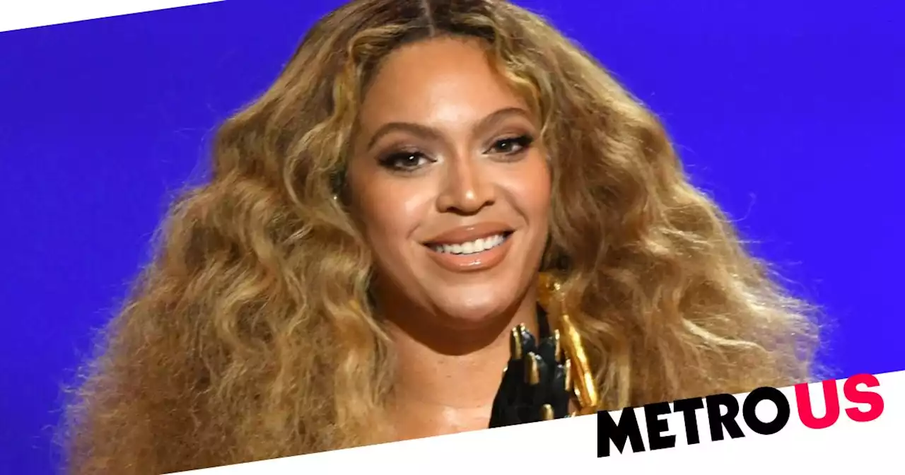 Beyonce fans go into overdrive as Trevor Noah teases Grammys performance