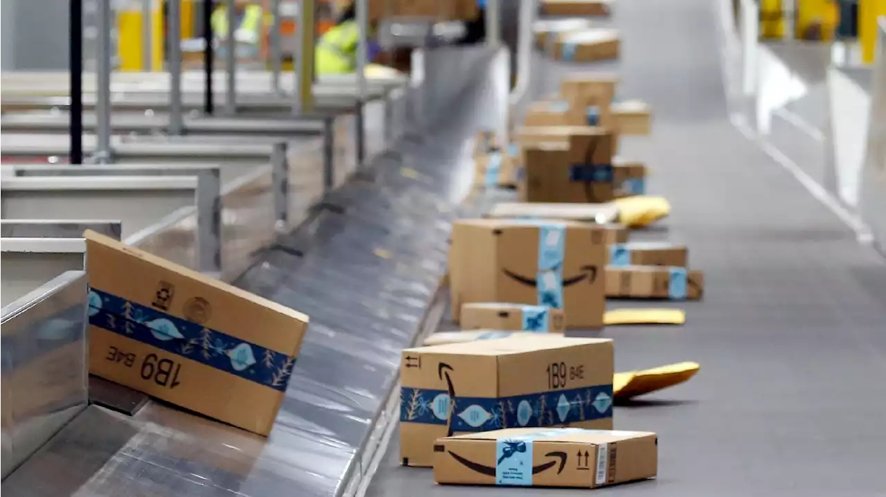 Amazon reports its first unprofitable year since 2014