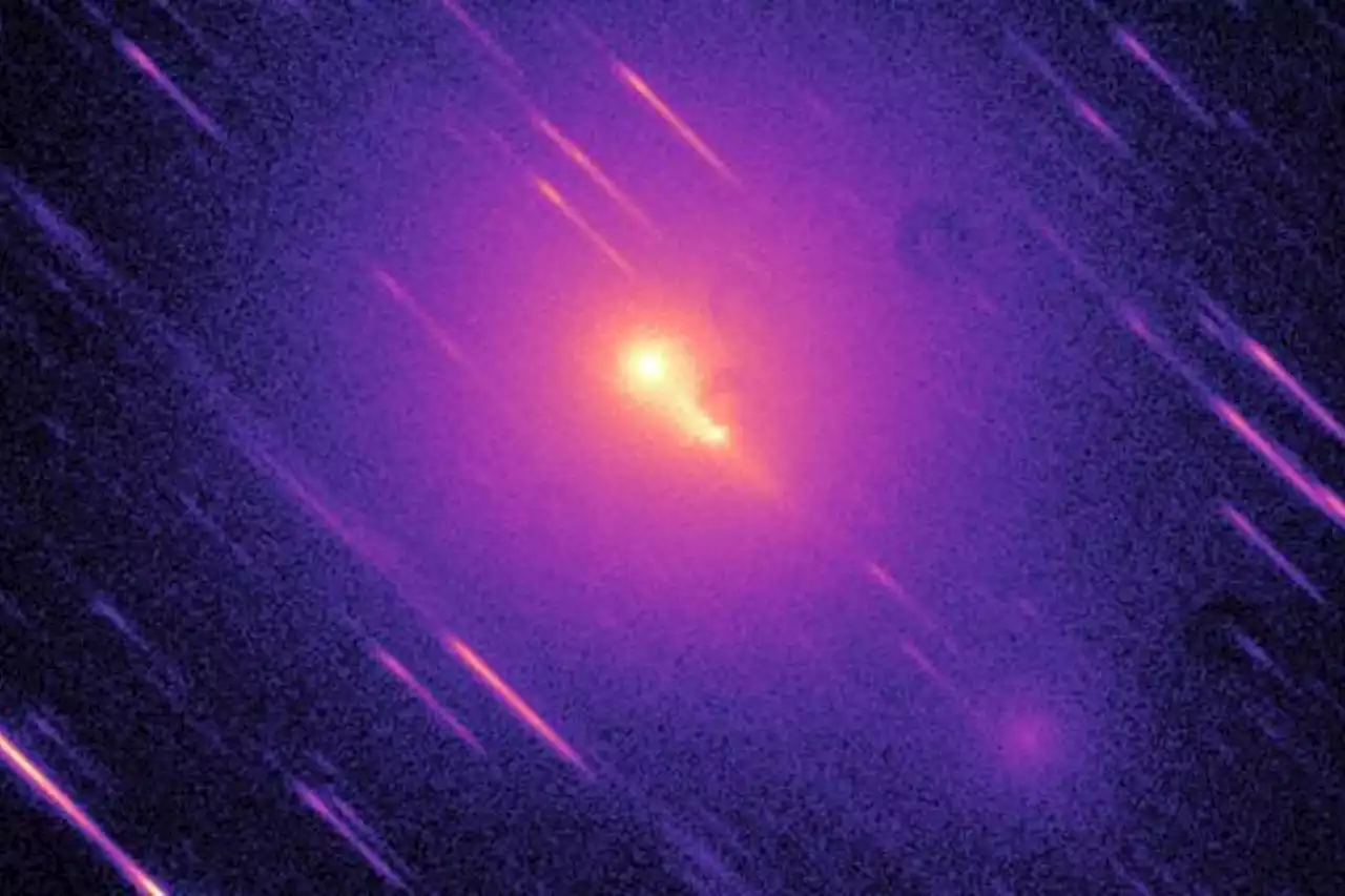 A huge ‘alien’ comet hurtled toward the sun — see what happened next