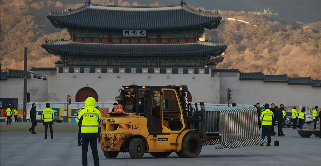 [오마이포토2023] 이태원 참사 100일 앞두고 광화문광장 '원천봉쇄'