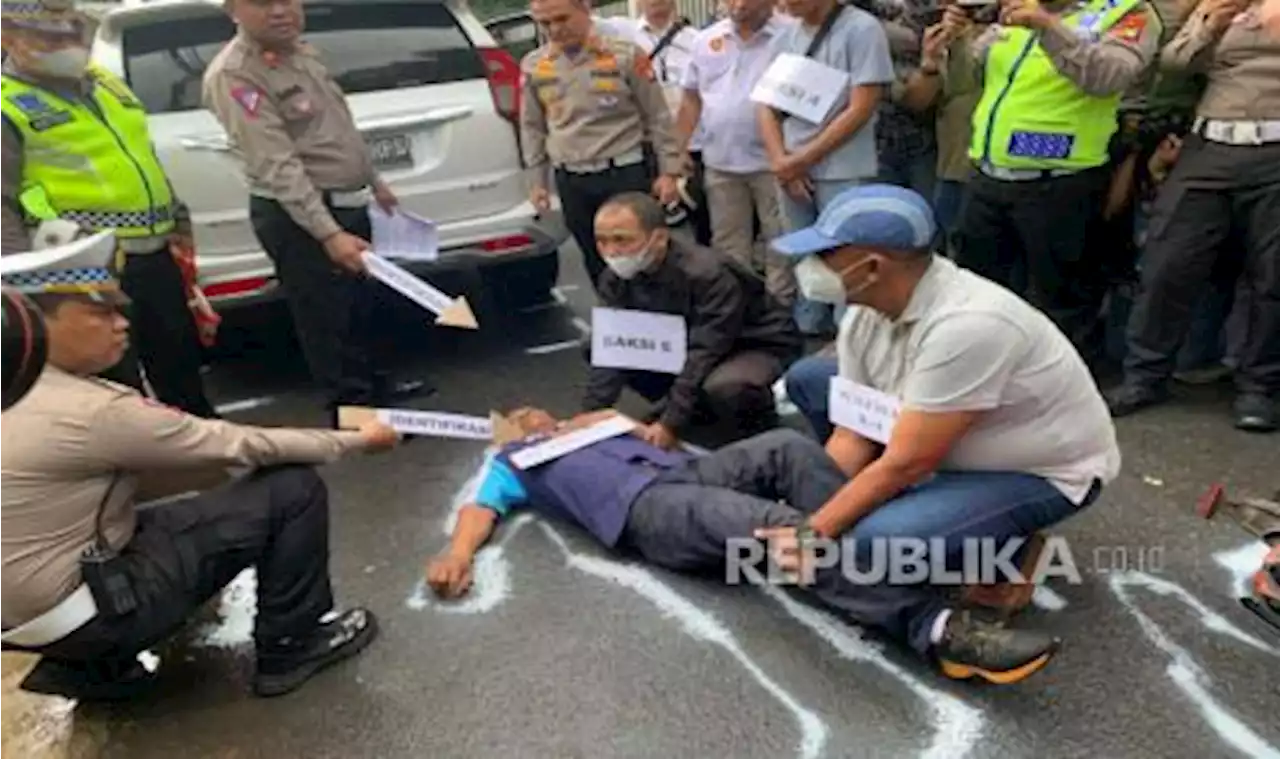 Bantah Telantarkan Hasya, Pengacara AKBP Eko: Klien Kami Hubungi Ambulans |Republika Online