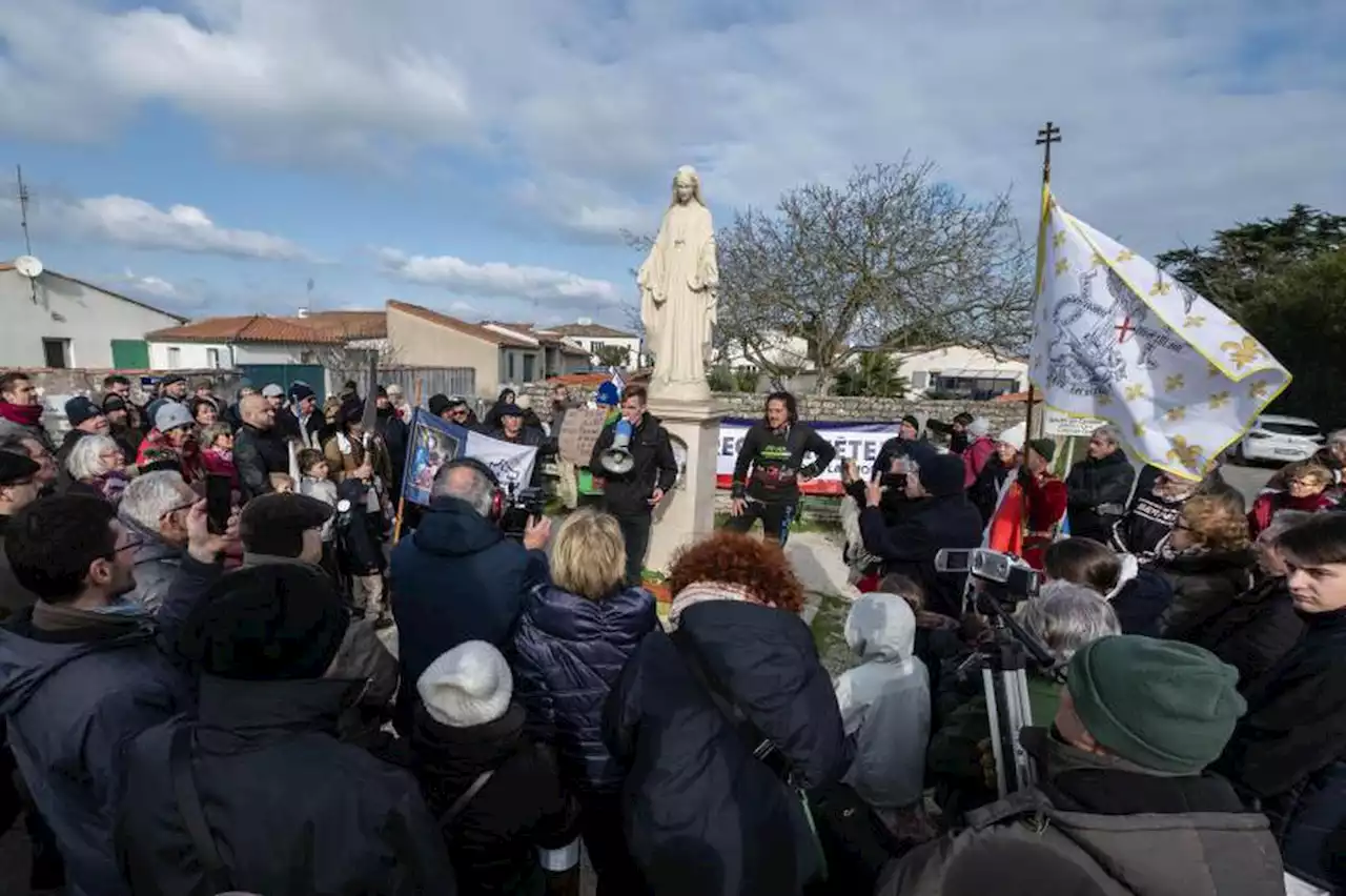 La chronique du médiateur : la Vierge et les mots qui fâchent