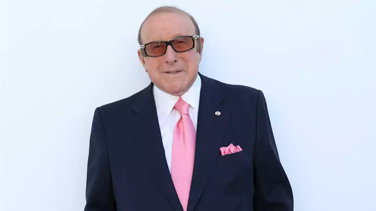 Clive Davis Talks Pre-Grammy Gala — and Reveals the Evening’s Final Performer