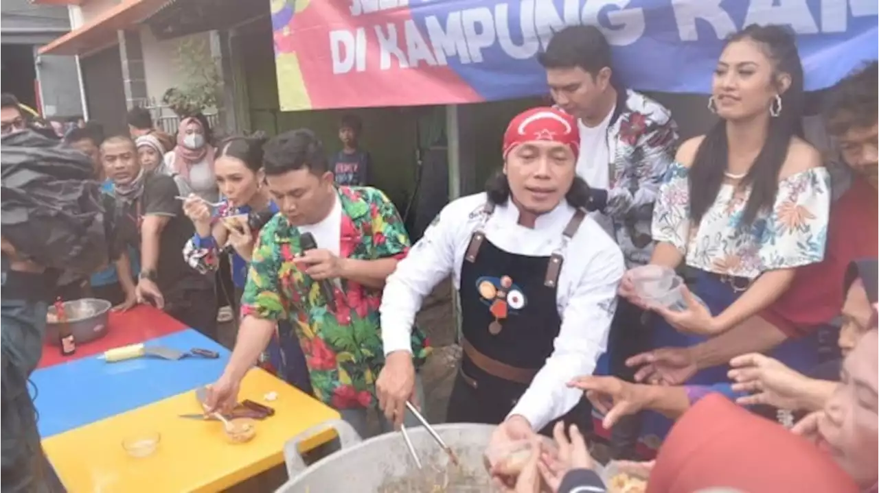 Hebohnya Chef Muto Bikin Nasi Goreng Gila untuk Emak-emak di The New Eat Bulaga Indonesia